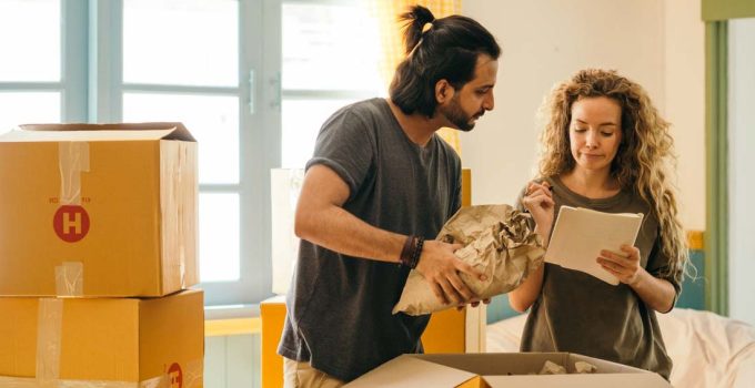 The Complete Guide to Removalists in Byron Bay